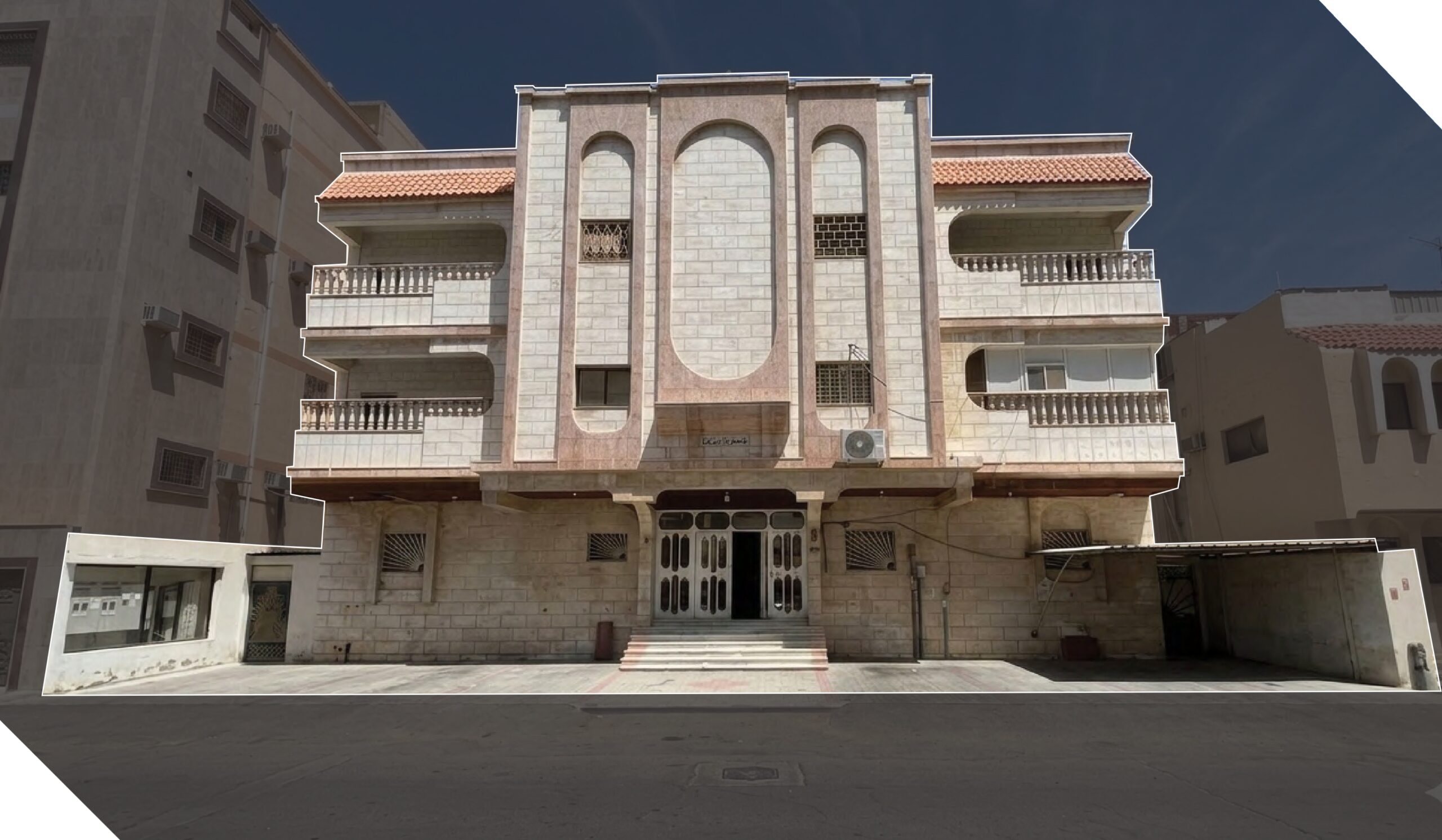 عمارة سكنية بحي الصفا بمدينة جدة